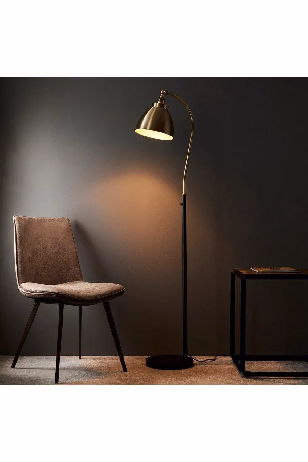 Netlighting Franklin Adjustable LED Task Floor Lamp in Black and Gold/Brass – 3