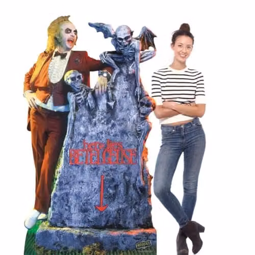Star Cutouts SC4512 Beetlejuice with Tombstone Lifesize Cardboard Cutout, Multicolour, Height: 182 cm – 1