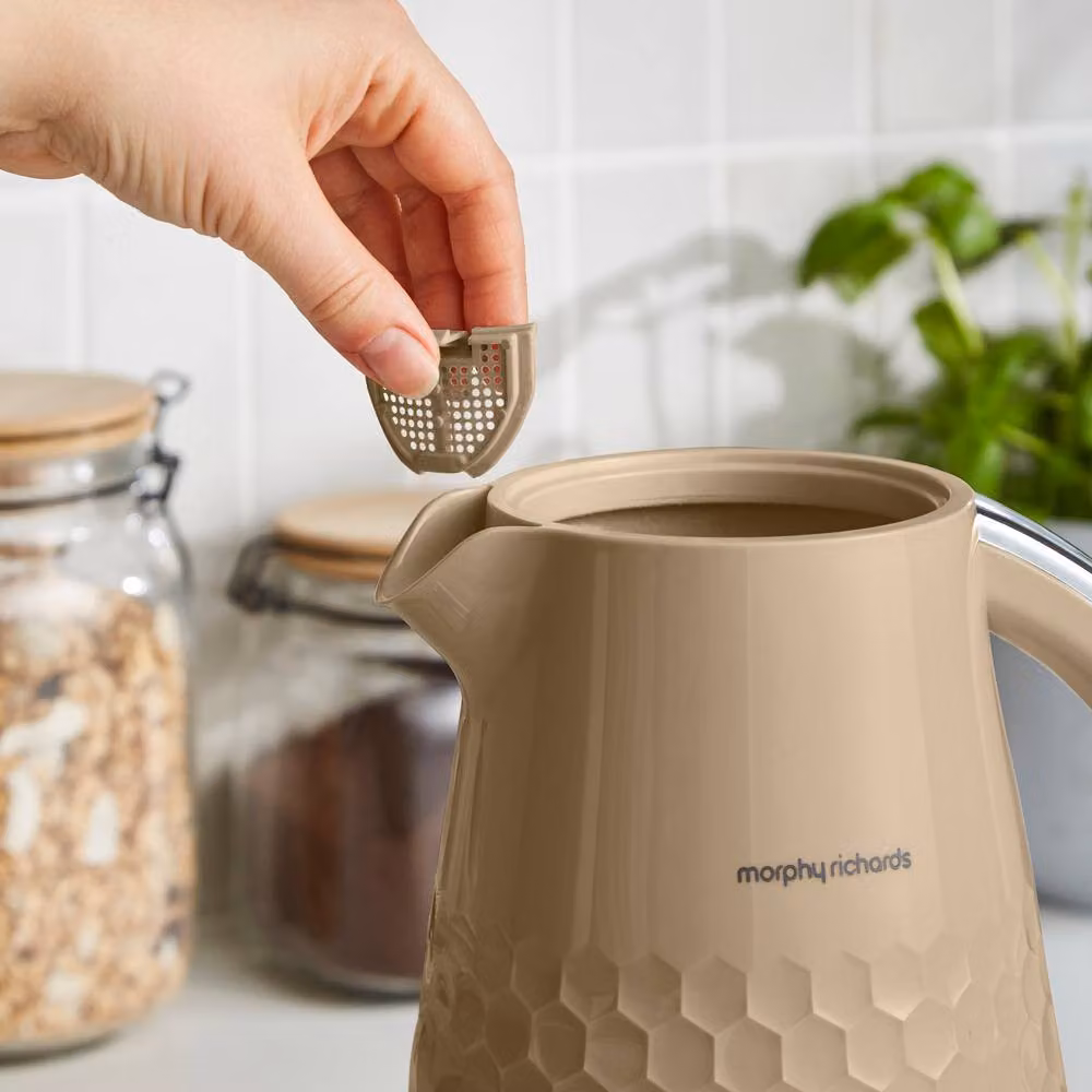 Morphy Richards Hive Jug Kettle in Beige – 4