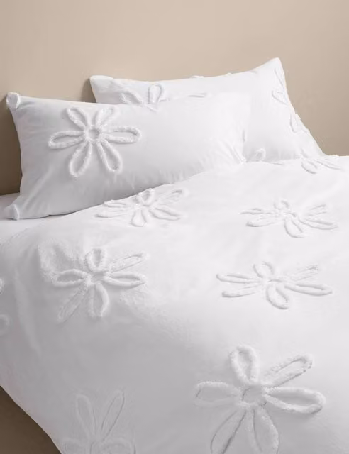 M&S White Pure Cotton Floral Tufted Duvet Cover and Pillowcase Set, W: 140 cm, L: 200 cm