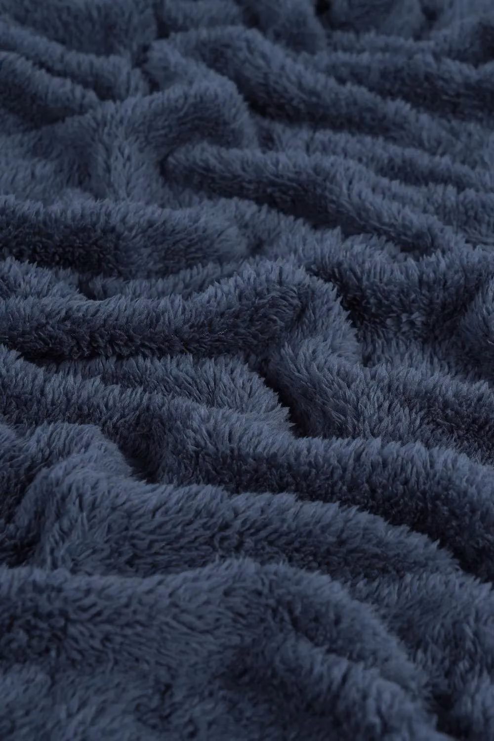OHS Large Fluffy Teddy Fleece Throw Blanket in Navy Blue, W/D/H: 125 x 150 cm – 3