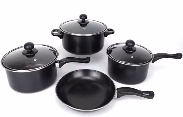 VOGREX 7-Piece Non-Stick Cookware Set in Black with Pots, Pans, Saucepan and Lids