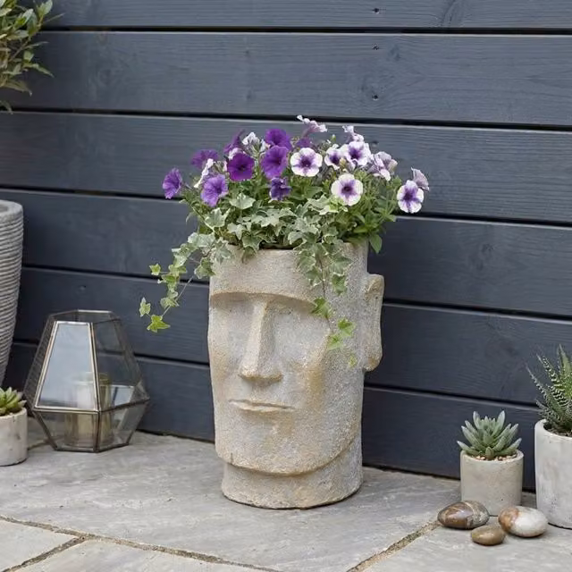 Garden Greatness Lunaria Easter Island Tabletop Planter Pot, Grey Multicolour, H 31.0 cm x W 23.0 cm x D 21.0 cm