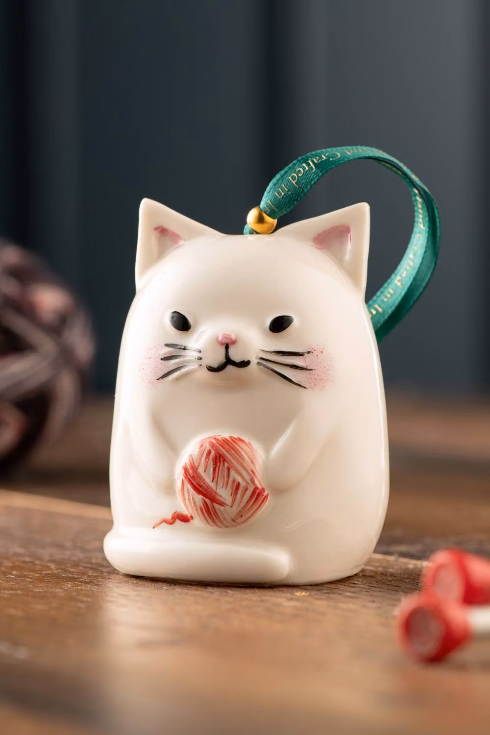 Belleek Classic Kitty Cat Porcelain Ornament in White – 2