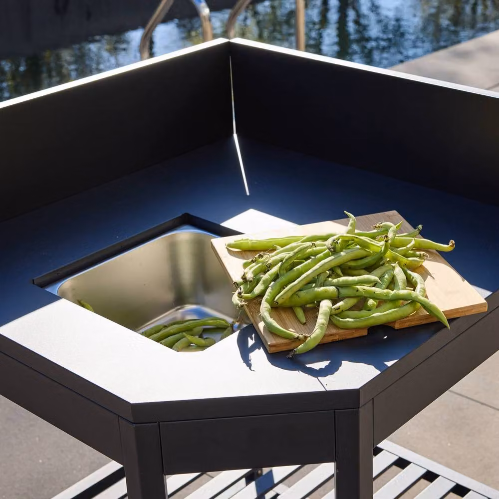 sweeek Modern Outdoor Kitchen Corner Module in Black Steel with Ice Bucket and Wooden Board – 3