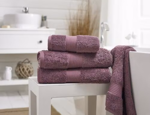 Deyongs Bliss Pima Cotton Bath Sheet in Grape, 650gsm, W/H: 90 x 150 cm – 2