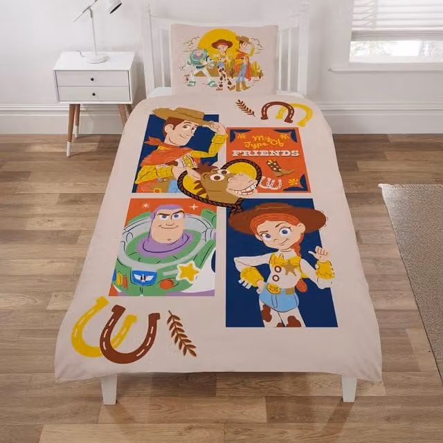 Toy Story My Type of Friends Reversible Multicolour Childrens Duvet Cover Set