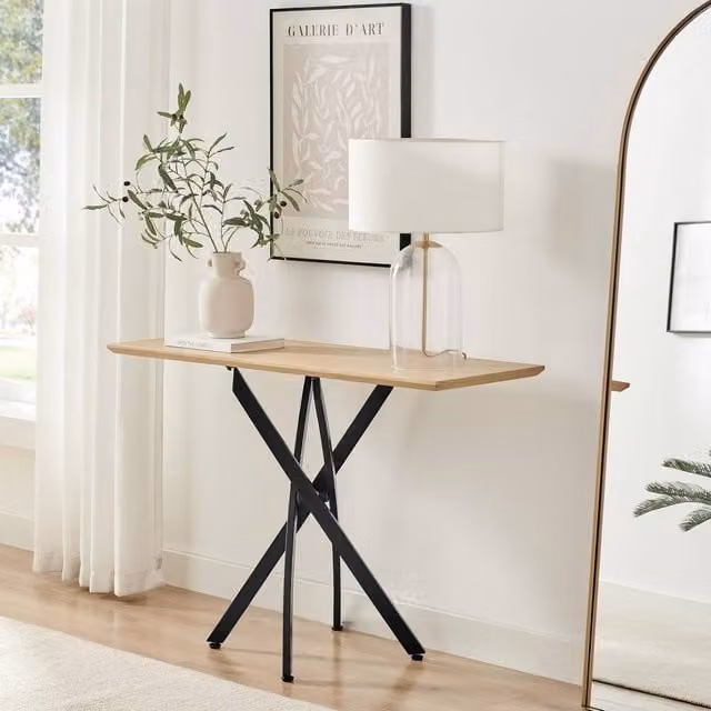 FurnitureboxUK Leonardo Oak Veneer Console Table in Light Brown