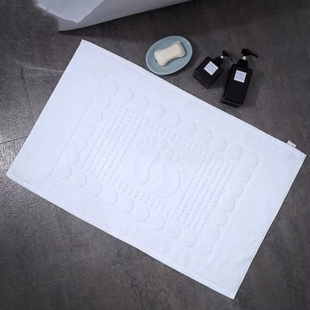 PAWNORA Non-Slip Water Absorption Bathroom Mat in White, Semicircular, W: 127 cm, D: 67 cm – 3