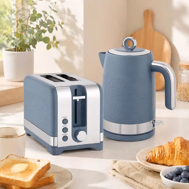 STILVORA Kettle and Toaster Set in Blue with Auto Shut-Off and Limescale Filter