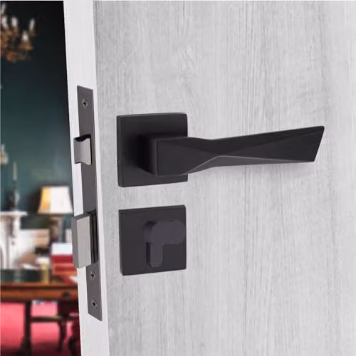 Golden Grace Aura Euro Lock Long Backplate Door Handle Set in Matt Black – 3