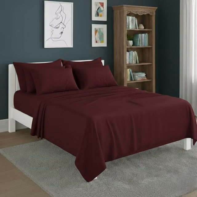 Snug City Plain Poly Cotton Easy Care Fitted Sheet and Matching Pillowcase Set in Red, Double (140 x 200 cm) – 1
