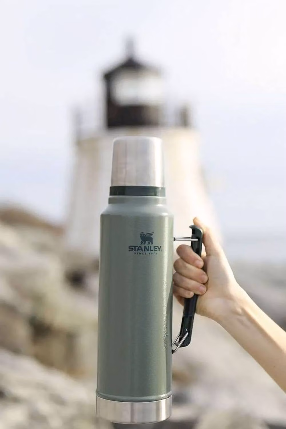 Stanley Legendary Classic Insulated Thermal Bottle, 1.0 l, Grey – 2