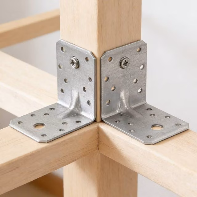 Ventryn 14-Piece Galvanised Steel Angle Brackets in Silver