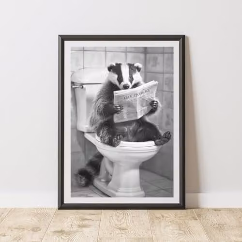 60 Second Makeover Badger On The Toilet Animal Print Paper Poster, A4