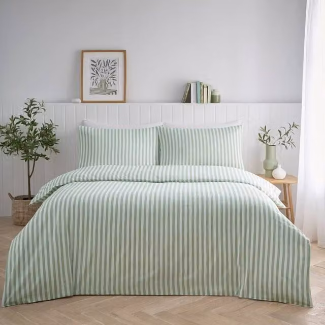 Portfolio Home Green Striped Modern Duvet Cover Set, W: 180 cm x D: 200 cm