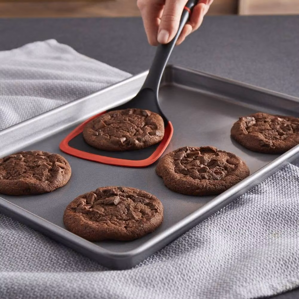 Morphy Richards Non-Stick Carbon Steel Rectangular Baking Sheet Set, Grey, W: 38.1 cm, D: 25.4 cm, H: 2.0 cm – 8