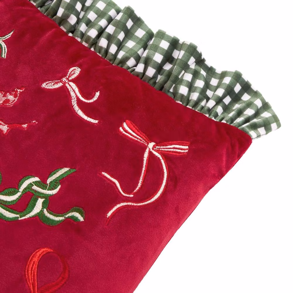 Riva Home Red Floral Velvet Rectangular Cushion, W: 50 cm, H: 30 cm, D: 30 cm – 3