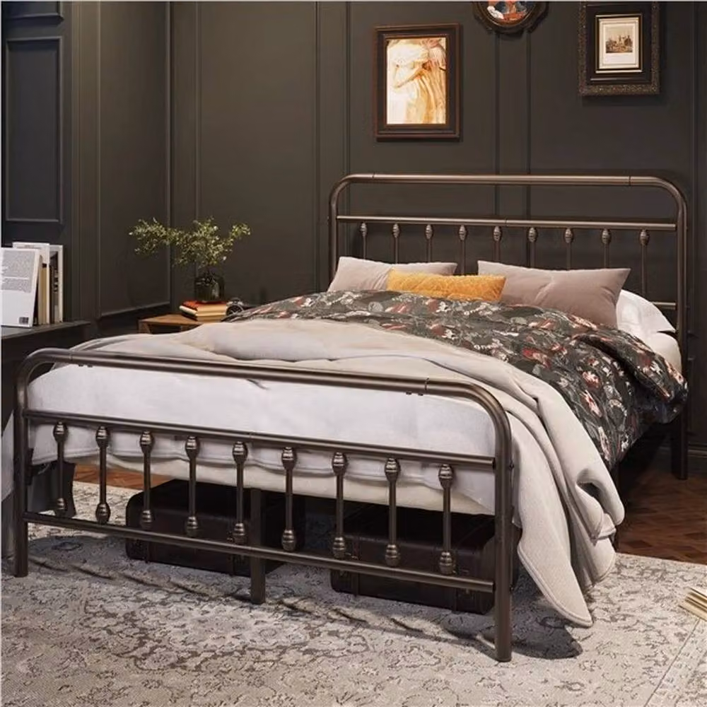KORVIXA Vintage Metal King Platform Bed in Bronze, W/D/H: 152 x 200 x 104.5 cm – 3