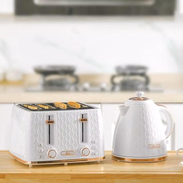 HOMCOM Kettle and 4-Slice Toaster Set with 7 Browning Levels, White