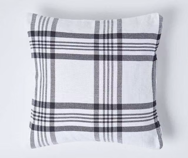 Homescapes White and Black Tartan Cotton Cushion Cover, W/D/H: 45 x 45 x 45 cm