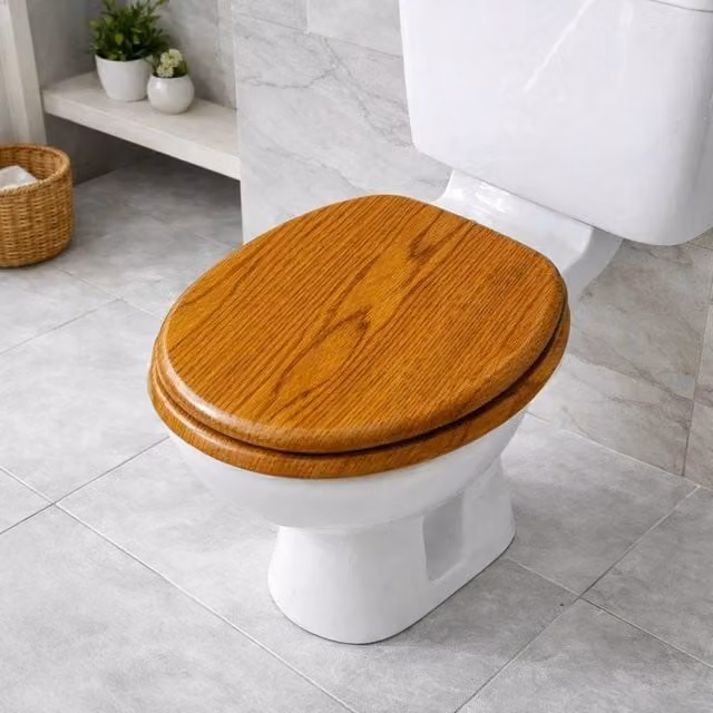 Spot On Dealz Oval Oak Wood Toilet Seat in Brown, Diameter: 45.72 cm