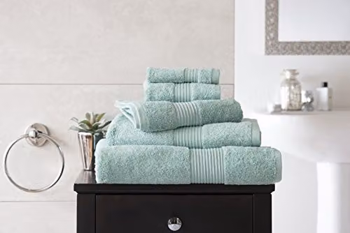 Deyongs Bliss Pima Fluffy Cotton Bath Towel in Green or Blue, W/H: 70 x 127 cm – 2
