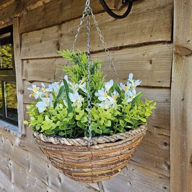 Best Artificial White Daffodil Hanging Garden Basket with Rattan Detail