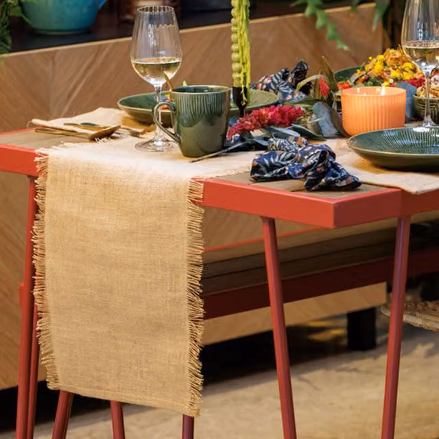 Mikasa Frayed Jute Table Runner in Brown and Beige, W: 230 cm, D: 33 cm
