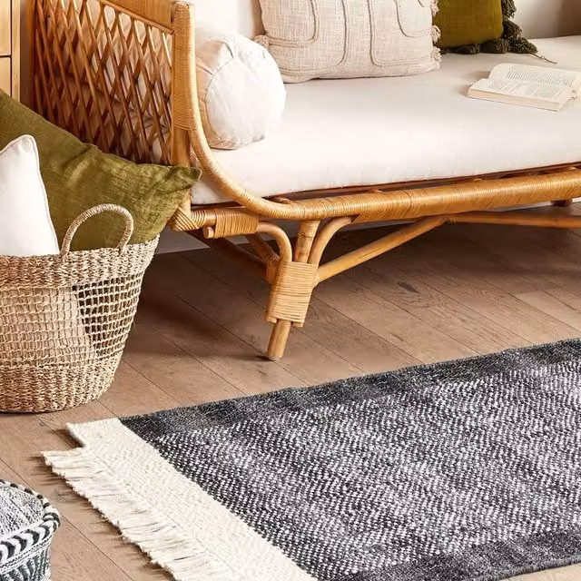 Wyld and Coco Hand-Woven Wool Herringbone Rug in Black and White with Fringes, W: 80 cm, L: 150 cm