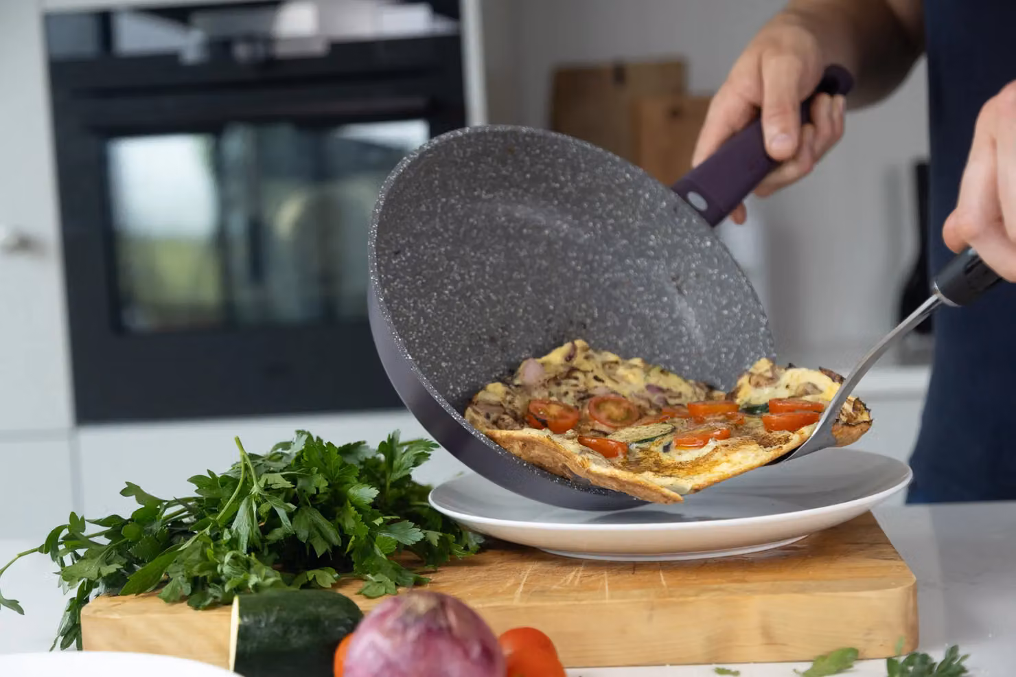MasterClass Non-Stick Cast Aluminium Frying Pan, Purple, 28cm, Dishwasher Safe – 7