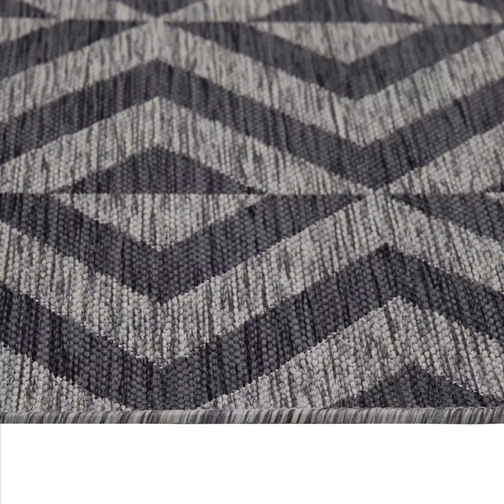 Kukoon Grey Geometric Outdoor and Garden Area Rug, W: 80 cm, L: 150 cm – 2