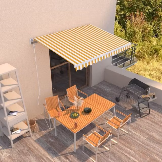 Berkfield Home Manual Retractable Folding Arm Awning in Yellow and White Striped Polyester with Aluminium Frame, W: 350 cm, D: 250 cm – 1