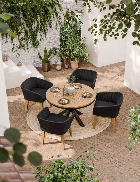 Royalcraft Tuscany 4 Seater Round Dining Set with Black Powder Coated Aluminium and Teak Wood Table and Chairs