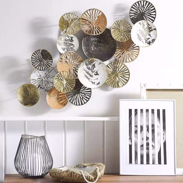 Wyld and Coco Round Metal Wall Art in Copper, Gold and Silver, Diameter: 50 cm – 1