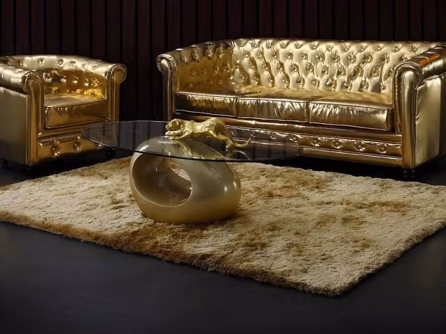 Vente-unique Shaggy Long Pile Glitter Rug in Gold and Silver, W/D/H: 160 x 230 cm