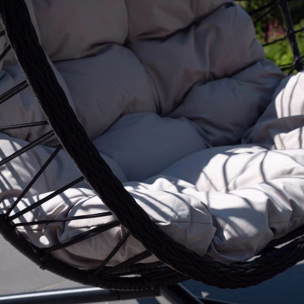 Rosewood & Stone Home Calke Single Egg Chair in Light Grey and Black – 2