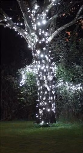 Xmas Haus Eglo Connect LED Christmas String Lights, 80 Cool White LEDs, 10m, Black Rubber Cable, IP65 Waterproof, Mains Powered – 1