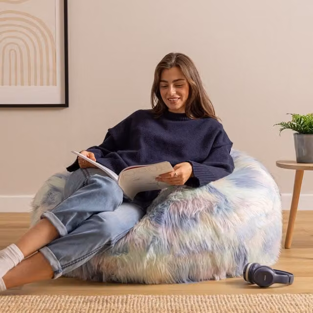 icon Kingston Classic Dome Bean Bag in Multicolour Abstract Faux Fur – 1