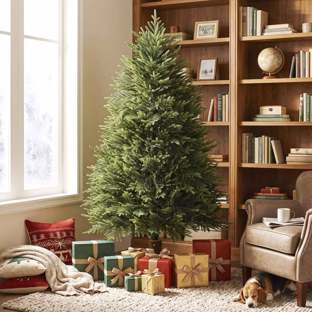 HOMCOM 150 cm Green Artificial Christmas Tree with Wood Base – 2