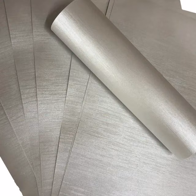 Syntego 20 Sheets of A4 Silver Silk Pearlescent Shimmer Construction Paper, 130gsm