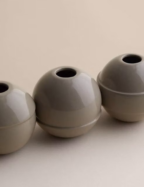 M&S x Kelly Hoppen Set of 3 Round Ceramic Bud Vases in Beige