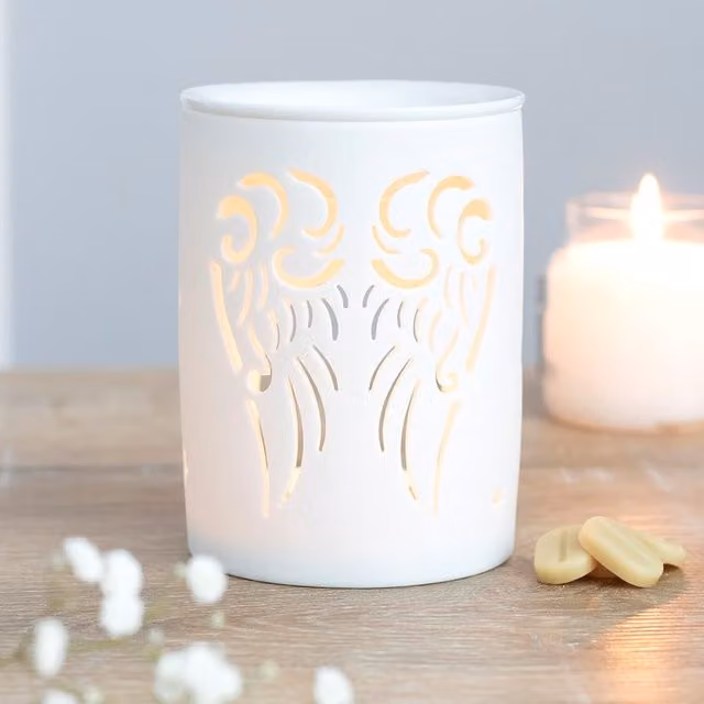Kingsbury Gifts Angel Wings Ceramic Oil and Wax Burner, White