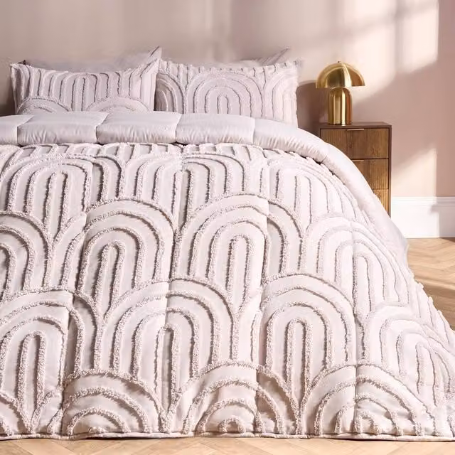 OHS Tufted Arches 7.5 TOG Double Duvet Set with Pillowcases in Stone