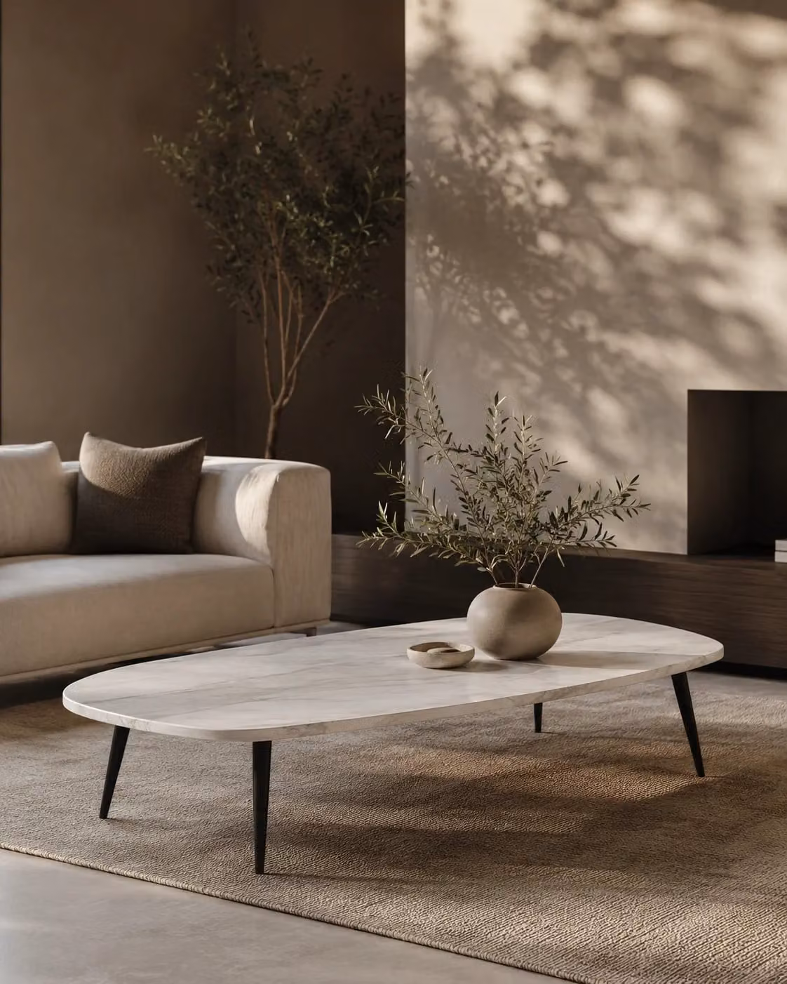 Tommy Franks Niah Oval Marble Coffee Table in White and Black, W/D/H: 140 x 80 x 38 cm