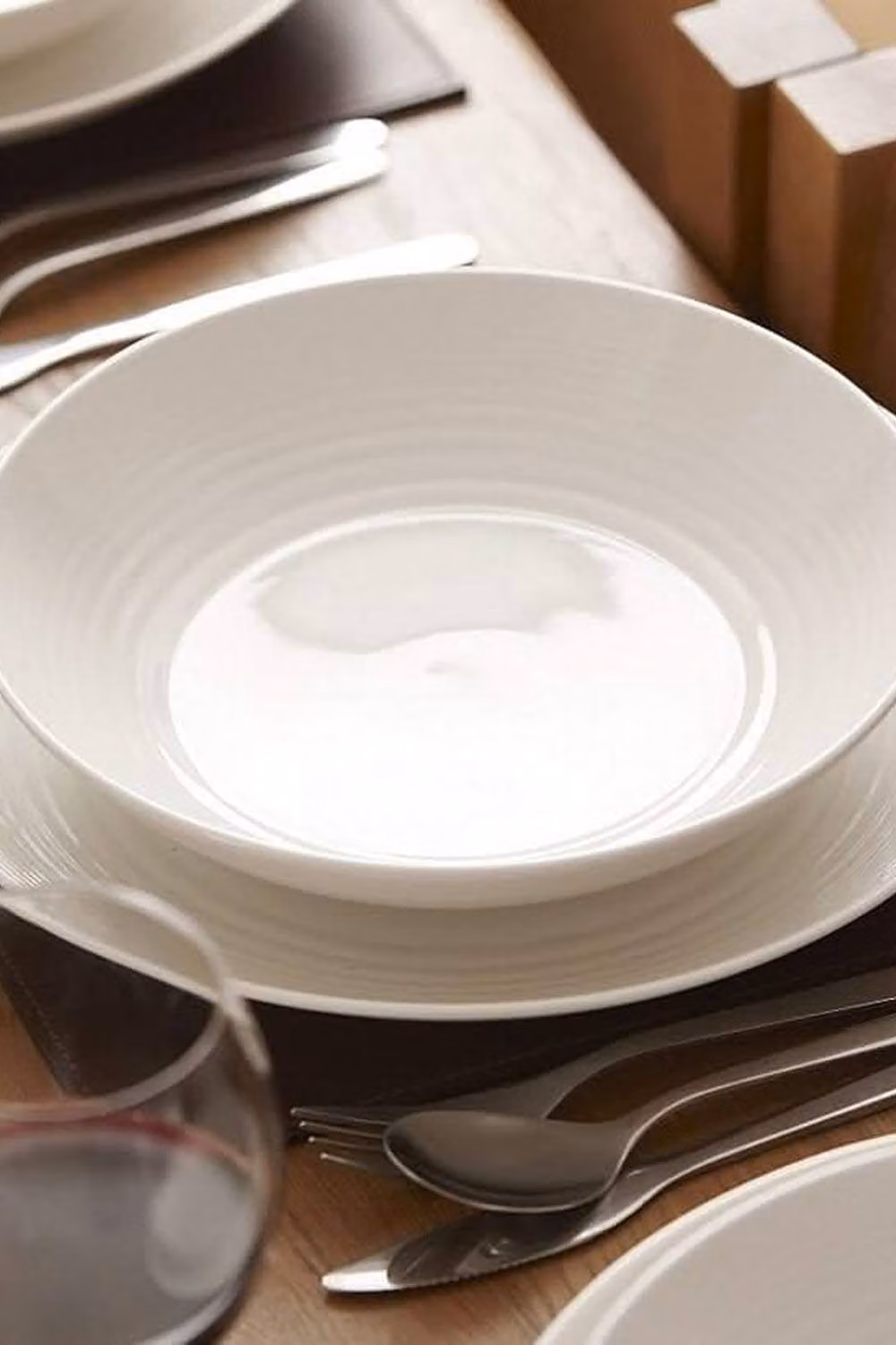 Royal Doulton Gordon Ramsay Maze 12 Piece White Stoneware Dinner Set – 2