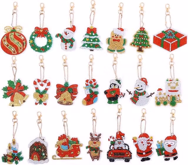 Syntego Pack of 21 Christmas Diamond Art Keyrings in Multicolour and Red