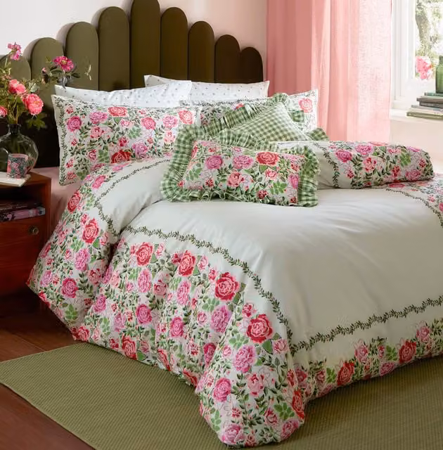 Cath Kidston Dolly Rose Reversible Floral Cotton Percale Duvet Cover Bedding Set Multicolour