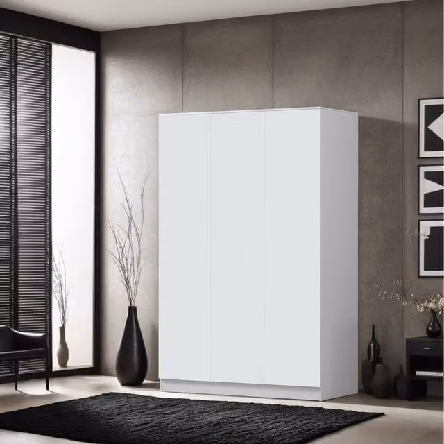 FWStyle Stora 3 Door Wardrobe in Matt White with Soft Close Hinged Doors