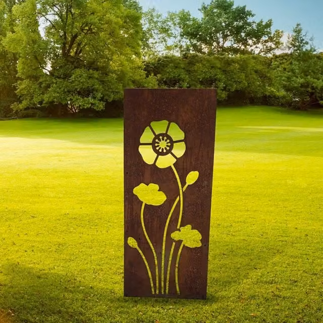Poppyforge Poppy Garden Steel Screen in Brown, W: 45.7 cm, H: 147.3 cm